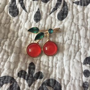 🌺B2G2 Free🌺 Cherry Brooch